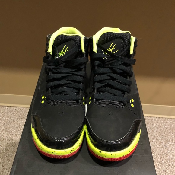 jordan flight origin 9